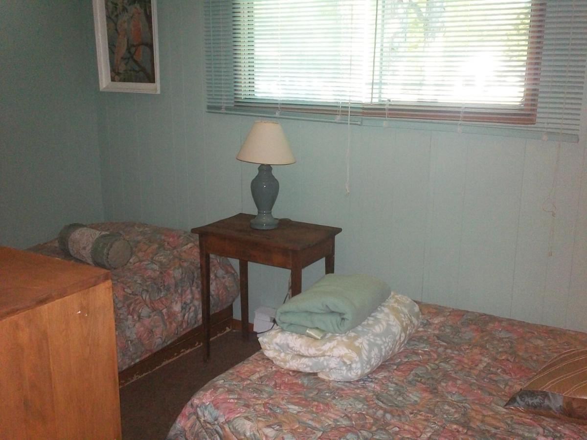 Chalkley'S Sandy Bay Cottage Resort Nipissing Beach Pokój zdjęcie