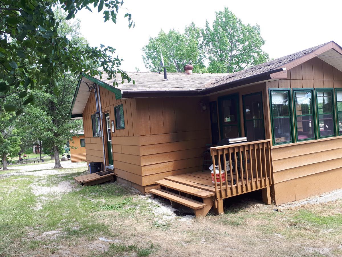 Chalkley'S Sandy Bay Cottage Resort Nipissing Beach Zewnętrze zdjęcie