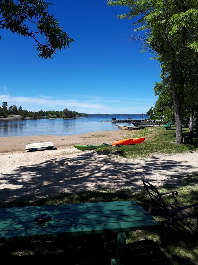 Chalkley'S Sandy Bay Cottage Resort Nipissing Beach Zewnętrze zdjęcie